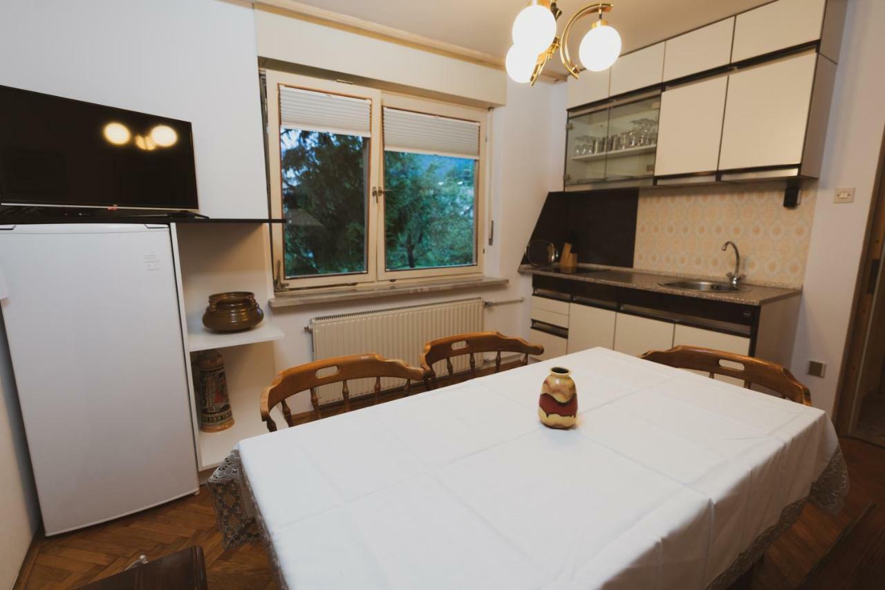 Apartmaji Retro Spodnje Gorje Eksteriør bilde
